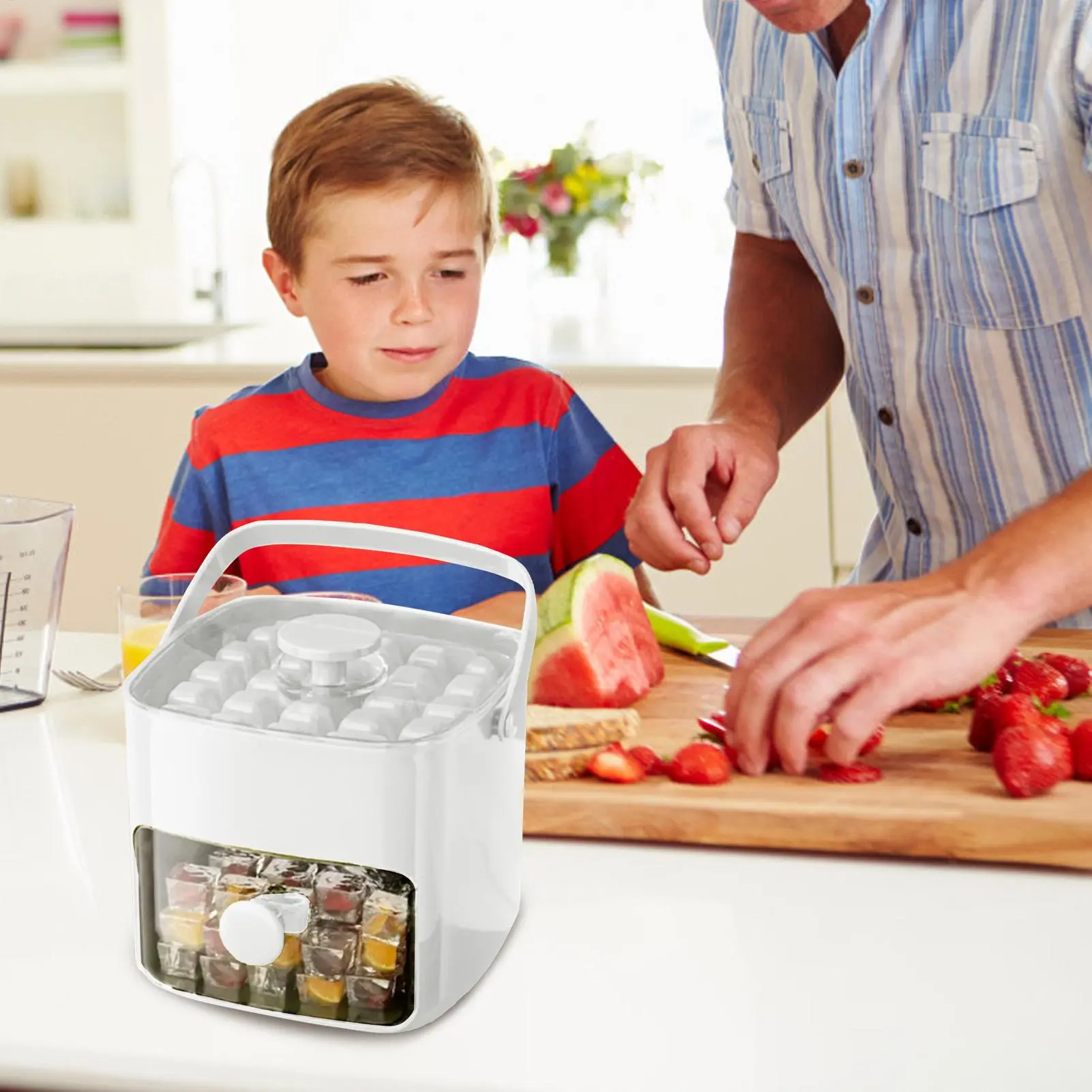 Ice Silicone Mold Mini Ice Maker with Handle Ice Lightly Pressing Release Tool Double Drawer Refrigerator
