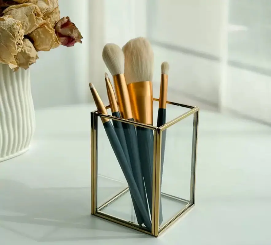 Golden Metal Makeup Brush Organizer, 1-Slot Cosmetic Holder for Vanity, Desk, Bathroom, Pen & Pencil Storage Bin