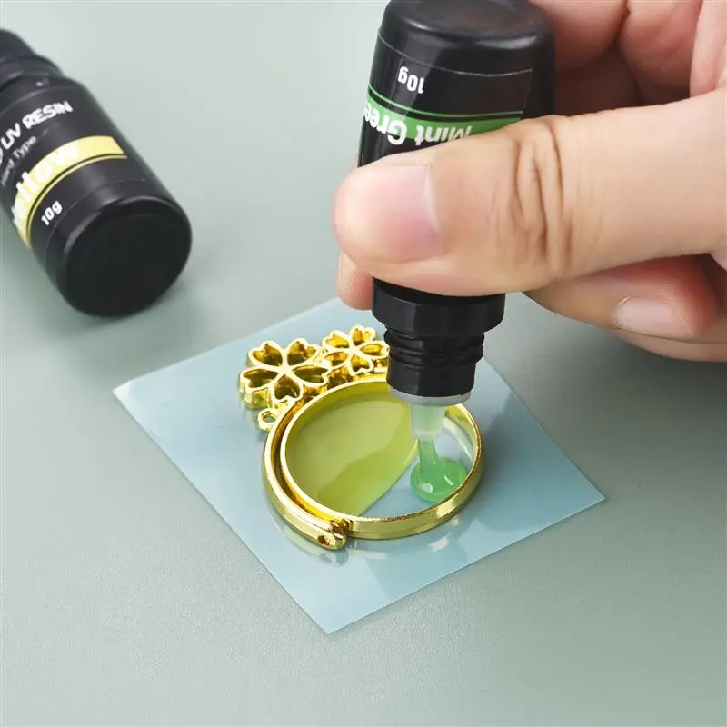 10g UV Resin Glue Epoxy Glue Hard Ultraviolet Curing DIY UV Glue Colors Resin Jewelry Making Quick Drying Glue Clear