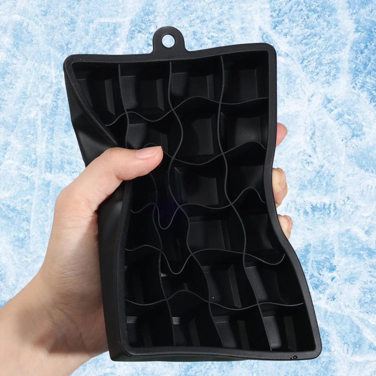 Silicone Ice Cube Mold Reusable Square Ice Cube Molds with Lid Whiskey Cocktail Freezer DIY Ice Maker Barware Kitchen Gadgets