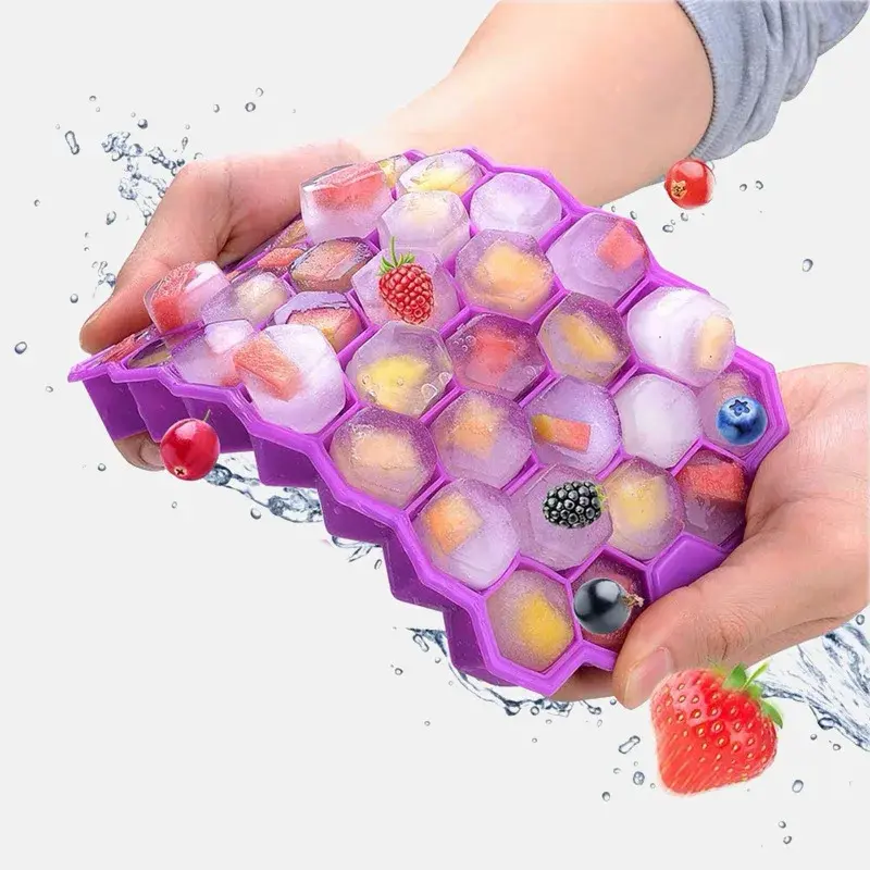 4/2/1PCS Silicone Ice Cube Mold kitchen Accessories  with Lids 148 Cube Large Capacity Cube Trays, BPA Free Reusable Food Grade