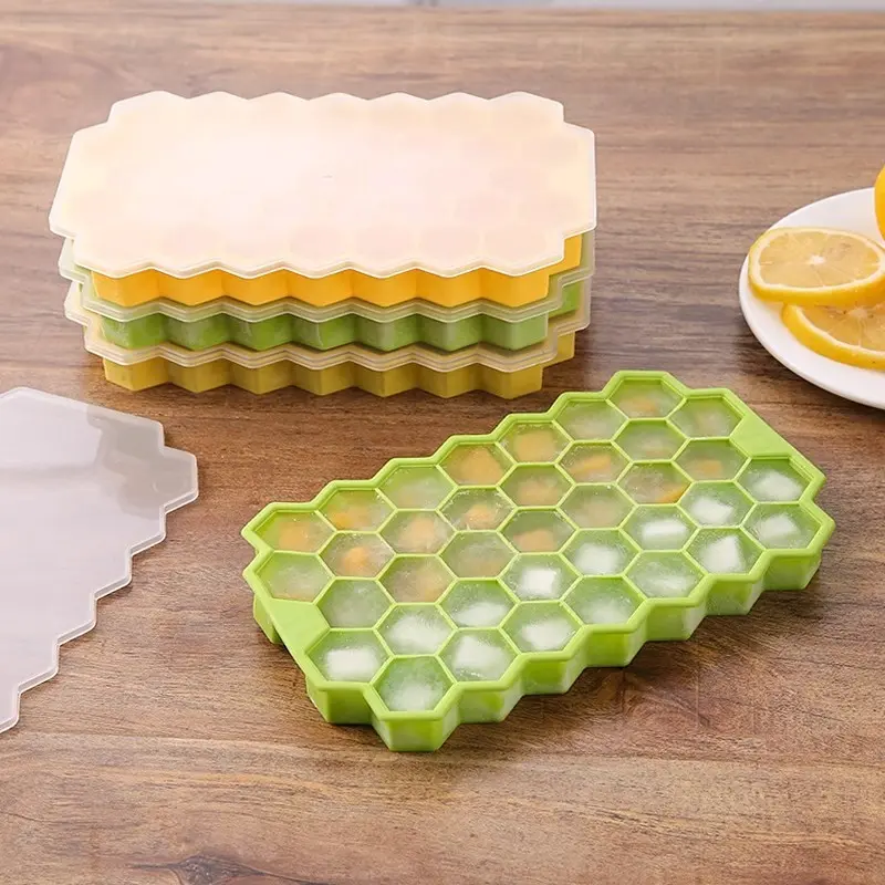 Creative Hexagon 37 Grid Ice Making Honeycomb with Lid Silicone Moulds Refrigerator Homemade Ice Mold Household Ice Making box