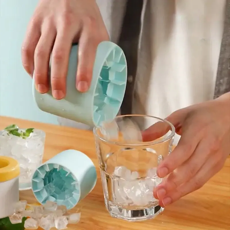Silicone Ice Cube Mold 40 Grid Ice Bucket Summer Homemade DIY Refrigerator Freeze Maker Creative Ice Cube Mold Barware Tools