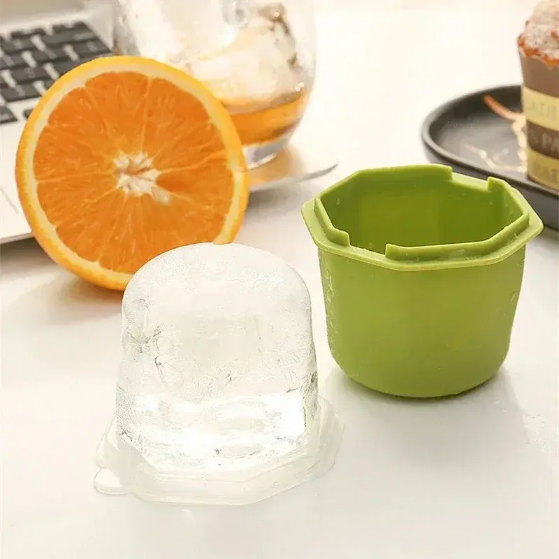 Reusable Ice Cube Mould with Lid for DIY Square Shape Ice Cream Whiskey Cocktail Mould Household Summer Party Kitchen Gadget 1PC