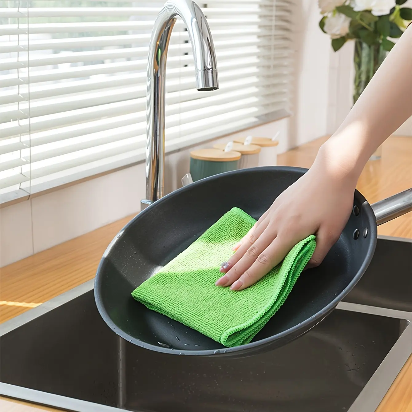 5PCS/10PCS Microfiber Cleaning Cloth Set for Multiple Surfaces Great for Outdoor Bathroom Kitchen Patio Super Absorbent Towels