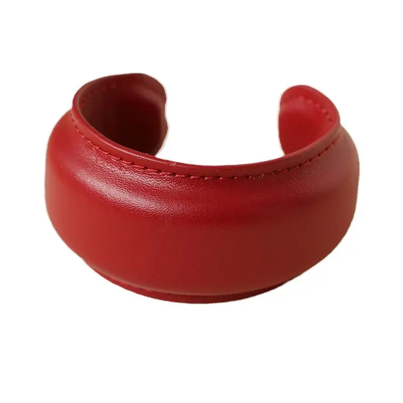 Light luxury niche design advanced leather minimalist wide open bracelet high quality elegant fashion women accessories