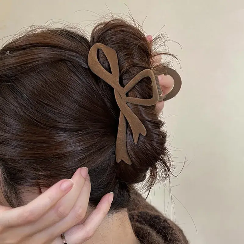 Red Velvet Hair Claw Clip for Women Fall Winter Bows Ribbon Large Hair Clips Elegant Hairpin Female Hair Accessories Girls Gifts