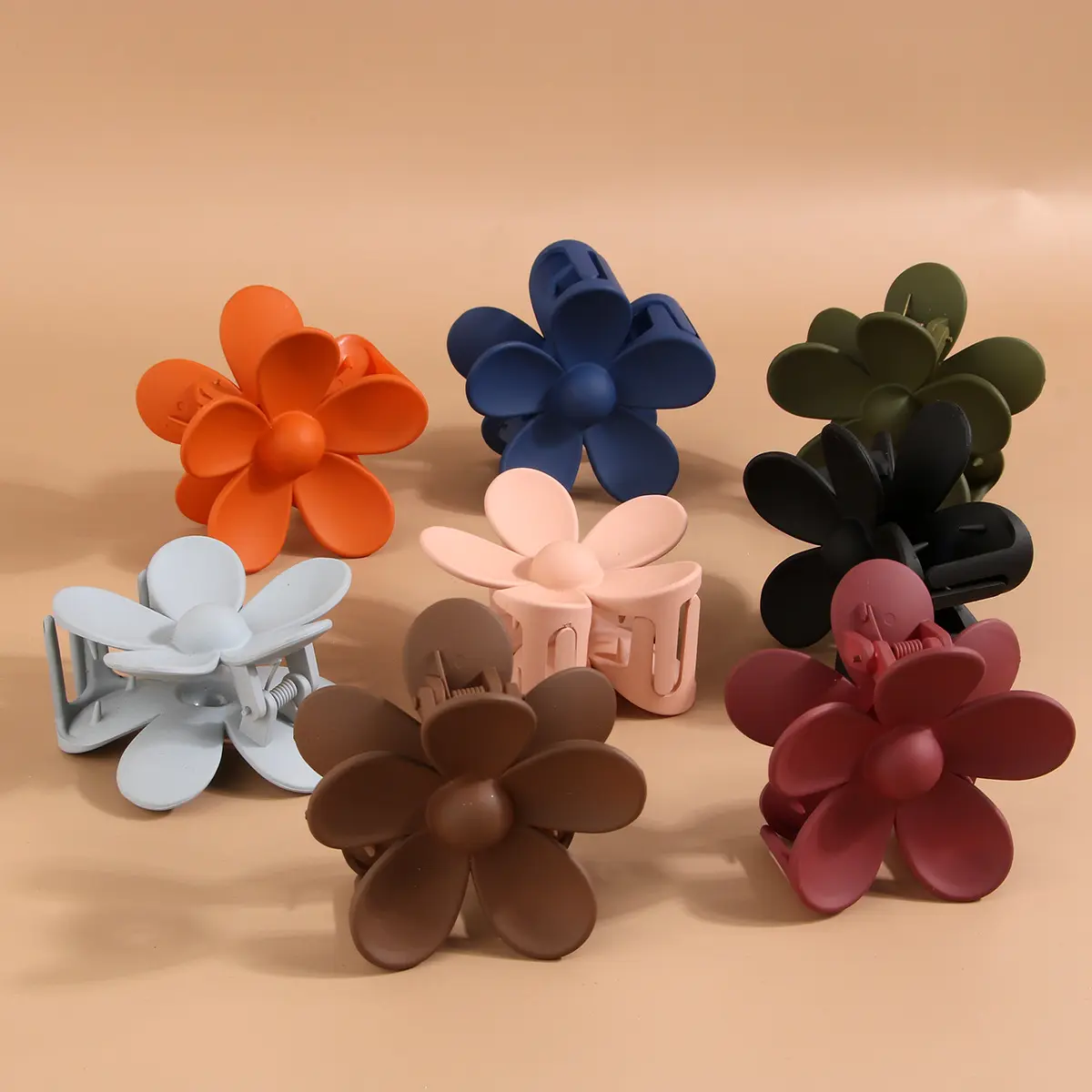 Large Size 7cm Fashion Flower Hair Claws Colourful Ponytail Hair Accessories Matte Hair Claw Clips For Women Girls