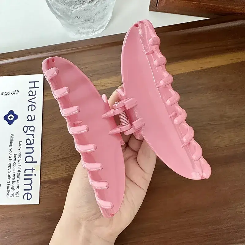 Solid Color Temperament Hair Clip Large Hair Claw for Women French Style Elegant Lady Barrette Hair Accessories Female Headwear