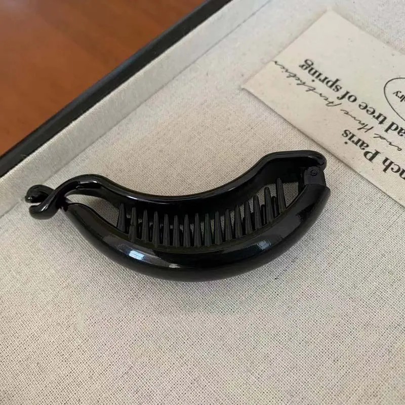 Fashion High Ponytail Twisted Hair Claws for Women Simple Solid Color Smooth Banana Shape Hair Clip Barrette Hair Accessories