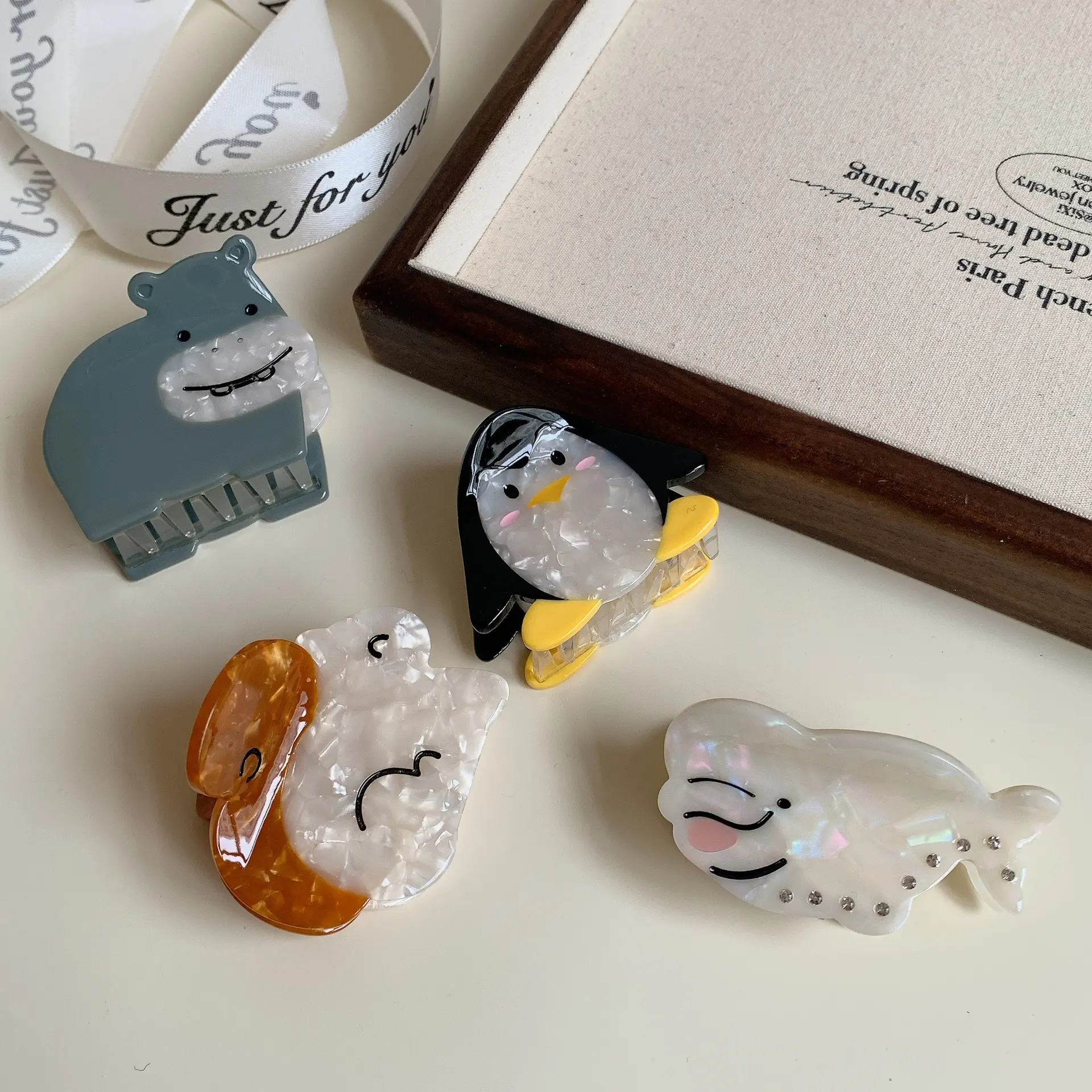 NEW Cartoon Animals Hair Claw Hippopotamus Penguin Cute Design Acetate Hair Claw Clips Hair Accessories for Women Girls