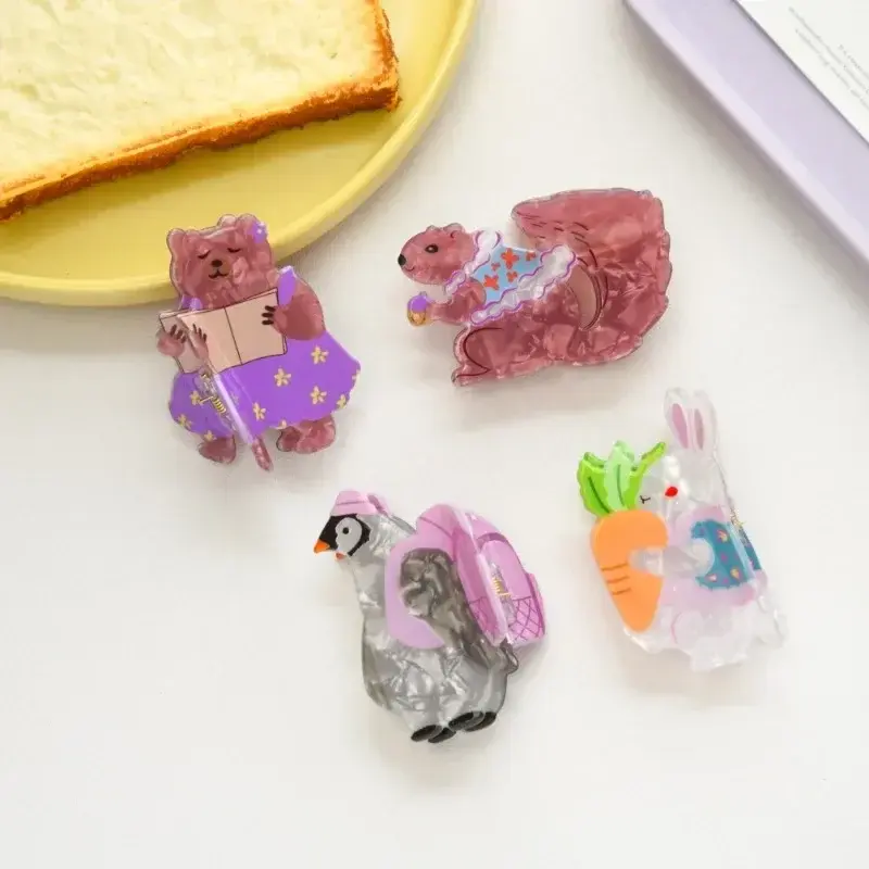 Cute Cartoon Animal Series Hair Claw Acrylic Funny Squirrel Penguin Rabbit Bear Crab Hair Clip for Women Girls Hair Accessories