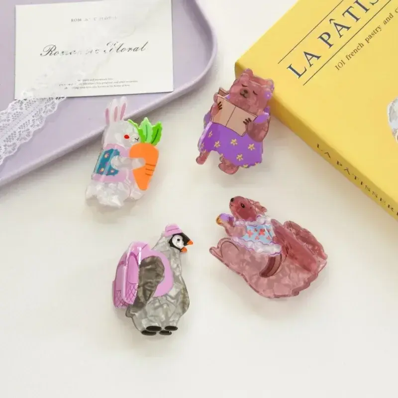 Cute Cartoon Animal Series Hair Claw Acrylic Funny Squirrel Penguin Rabbit Bear Crab Hair Clip for Women Girls Hair Accessories