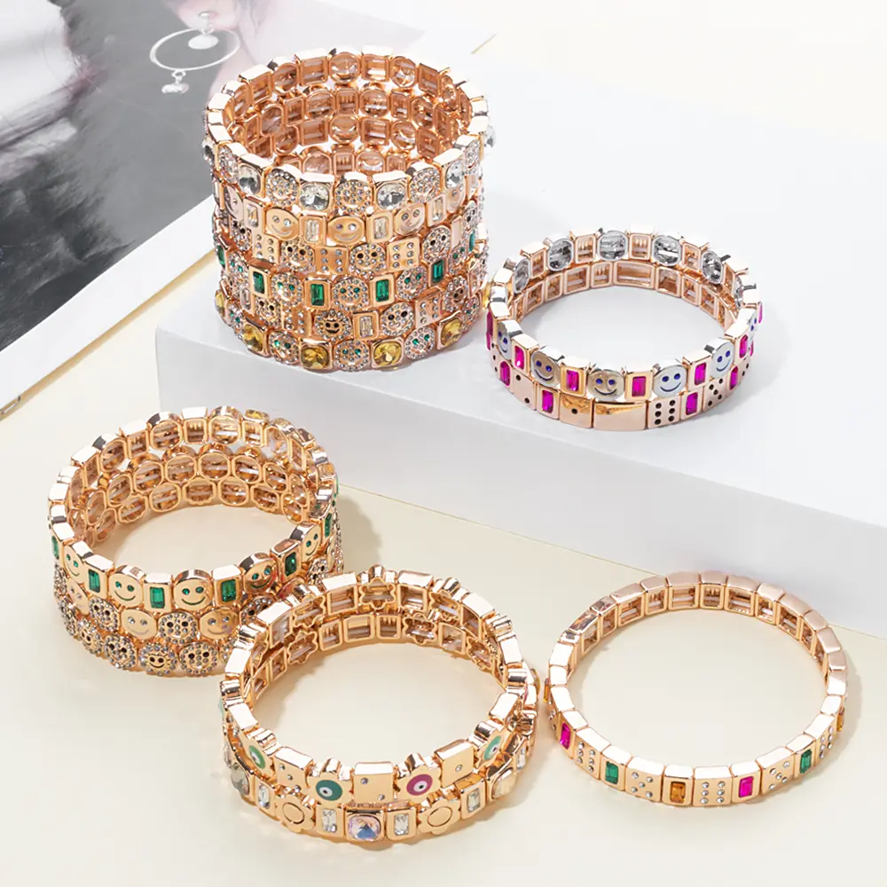 2024 New Rhinestone Happy Bangle For Women Diamond Hand Accessory