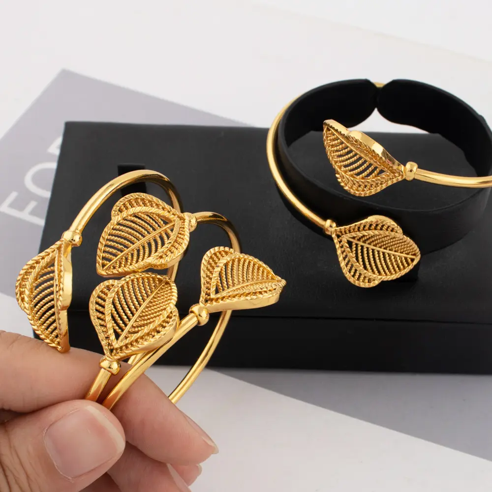 New Cuff Bracelet For Women Party Dubai Leaf Shape Bangles 18K Gold Color Bangles Jewelry Accessories For Party Anniversary Gift