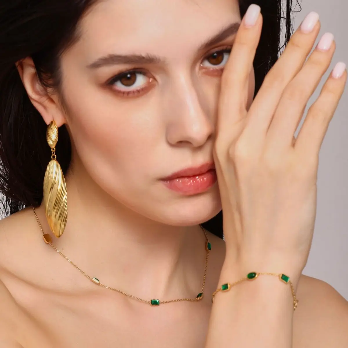 Luxury Square Green Zirconia Necklace Bracelet Set Women's 316L Stainless Steel Gold-Plated Waterproof Jewelry Accessories