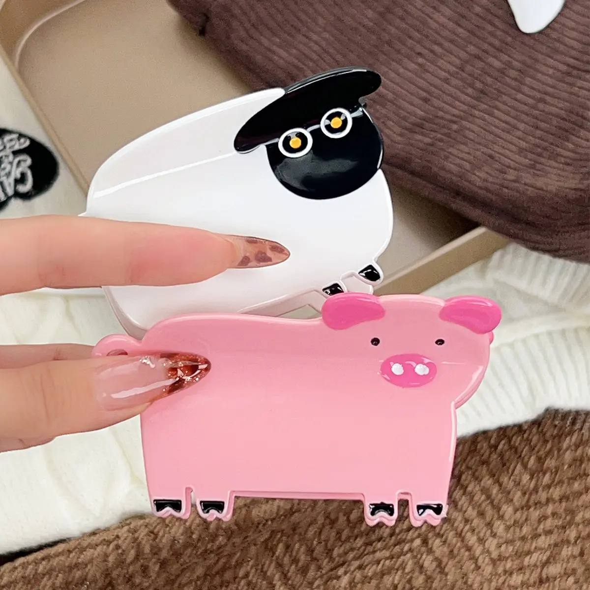 1pc Subtle creative cartoon animal gripper cute pig and lamb hair clip acetate shark clip hair clip hair accessories for women