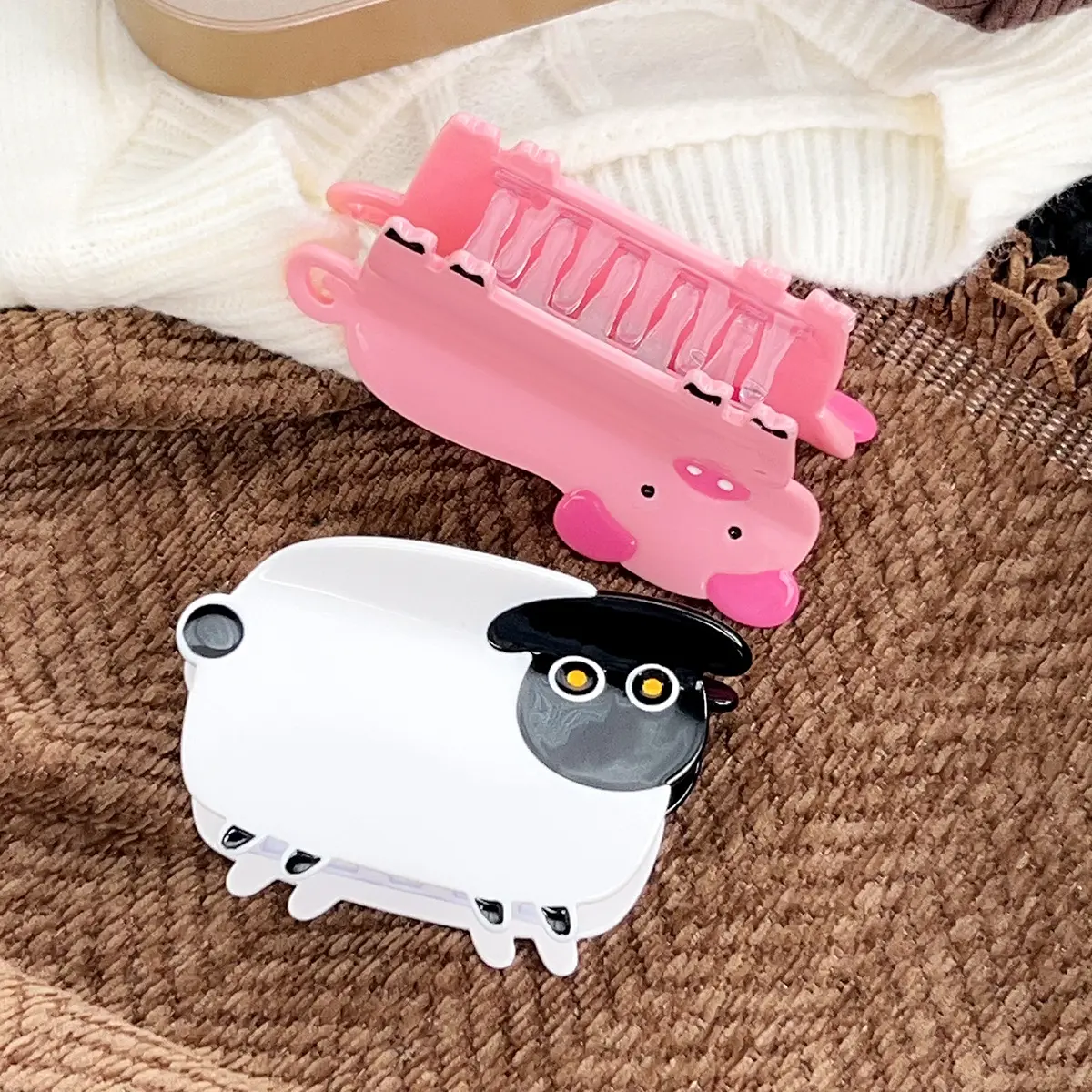 1pc Subtle creative cartoon animal gripper cute pig and lamb hair clip acetate shark clip hair clip hair accessories for women