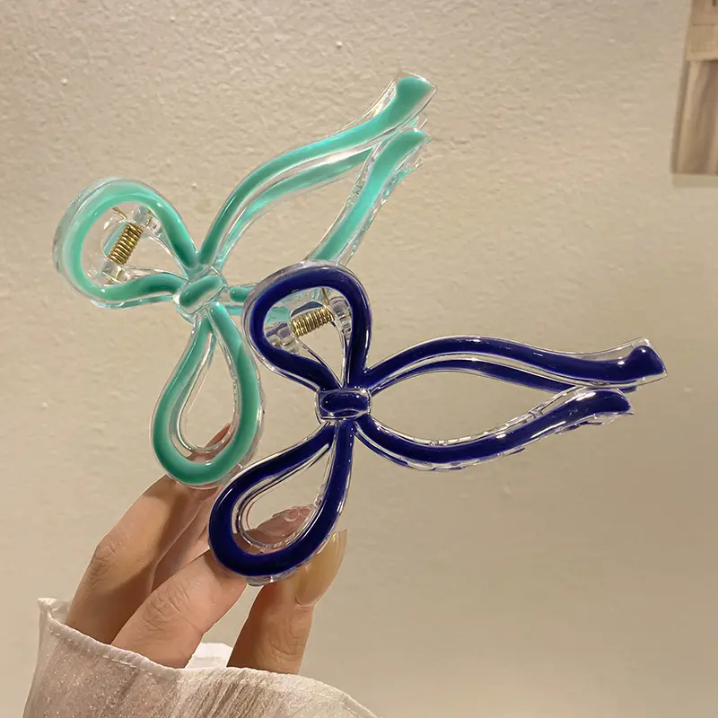 AISHG Crab Hair Clips for Women Shark Jelly Clear Claw Clips Scissors Shape Clamp Barrette Hairpin Girls Hair Accessories