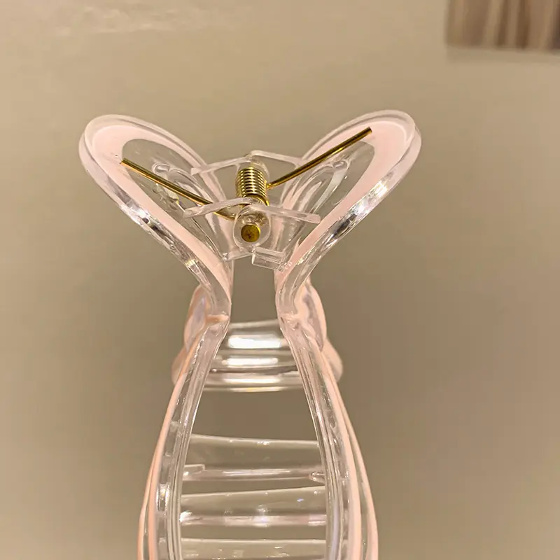 AISHG Crab Hair Clips for Women Shark Jelly Clear Claw Clips Scissors Shape Clamp Barrette Hairpin Girls Hair Accessories