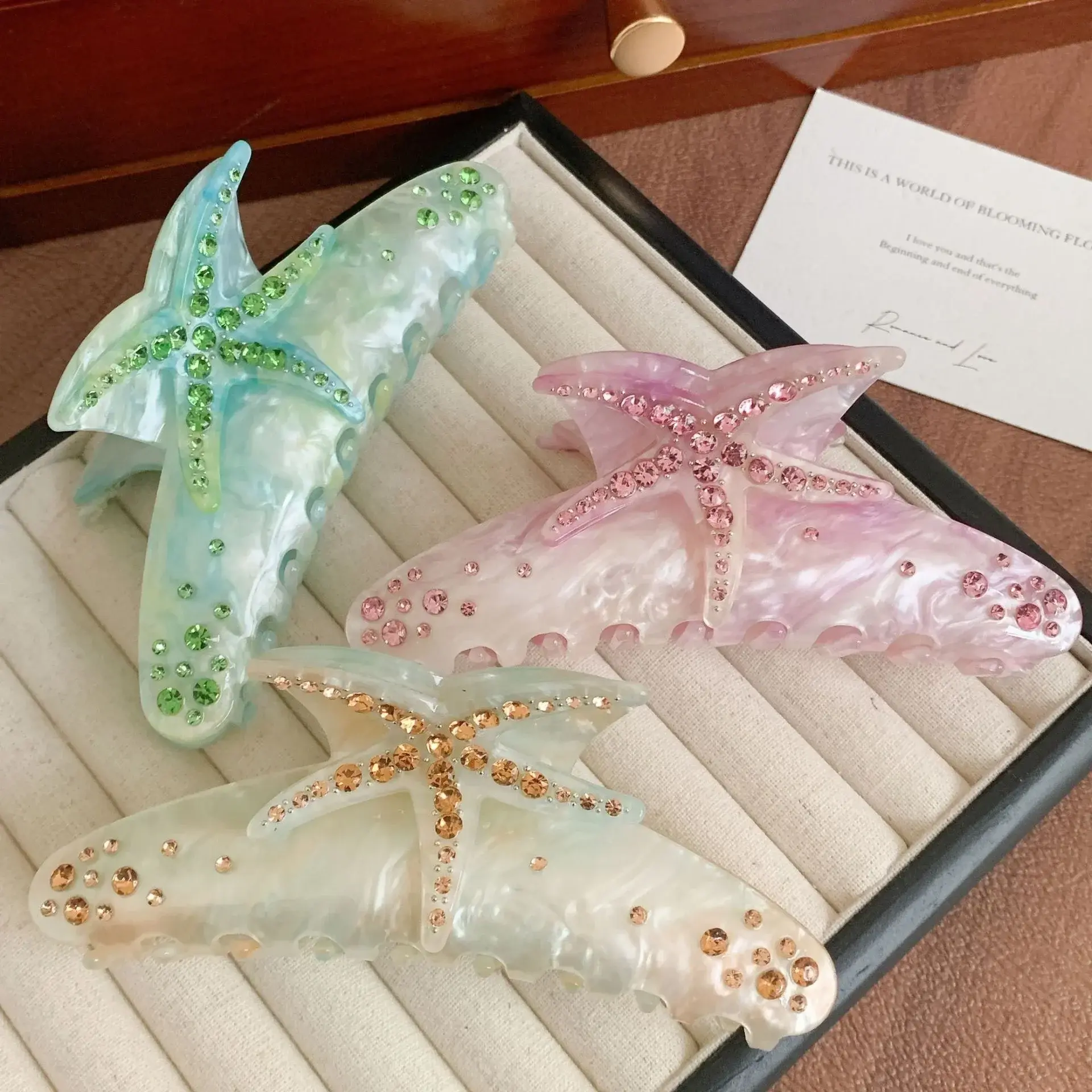 YHJ Starfish Hair Claw for Women Rhinestone Acetate Claw Clip Vacation Jewelry Hair Clip Trendy Claw Clips Hair Accessories