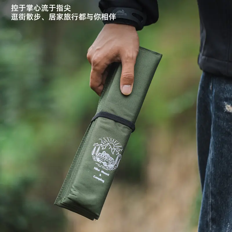 1PC Portable waterproof picnic mat Moisture-proof mat Camping thickened outdoor beach travel folding small seat cushion