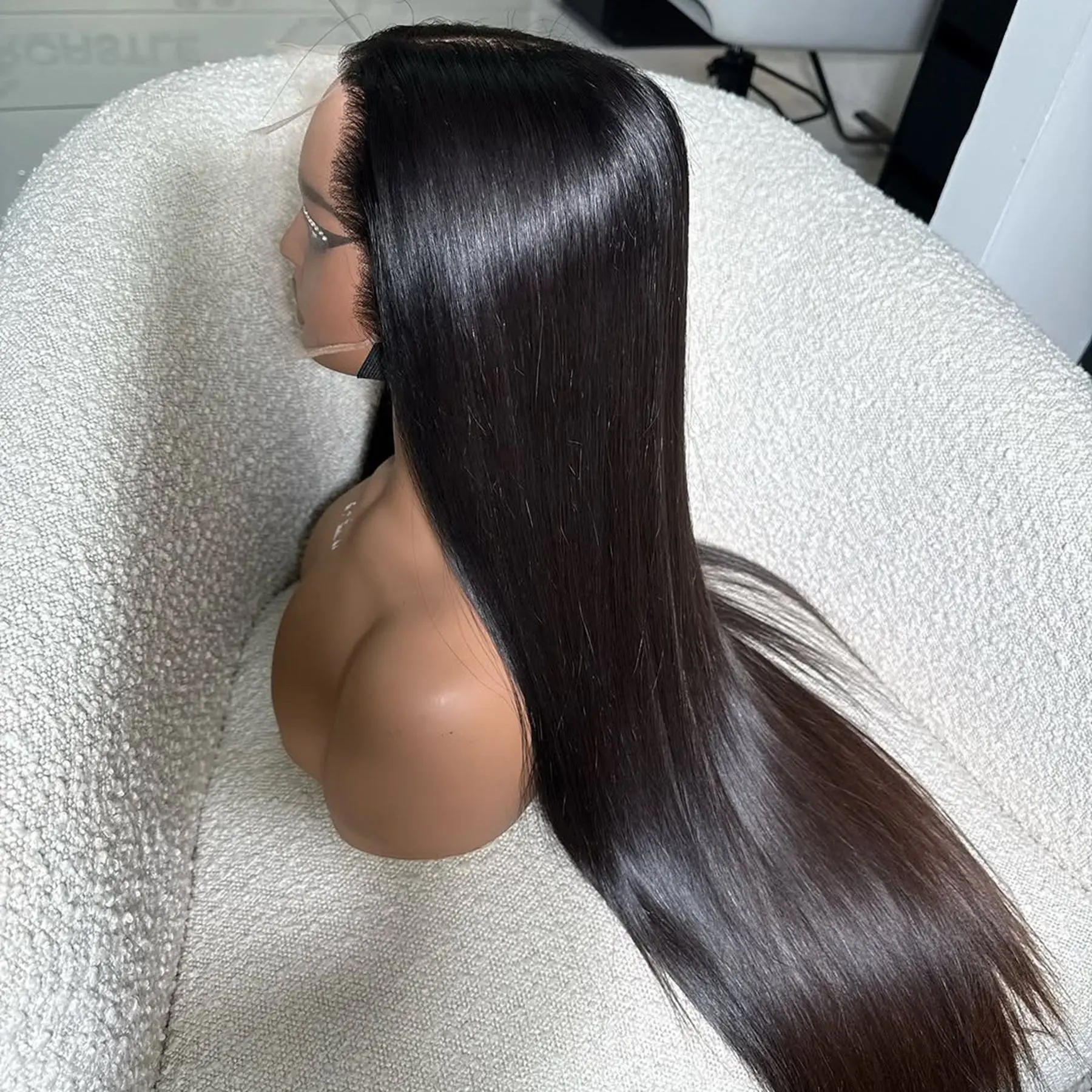 Silky Straight 13X4 Lace Frontal Synthetic Wig For Women Natural Hairline Baby Hair Preplucked Bleach Knots Cosplay Daily Party