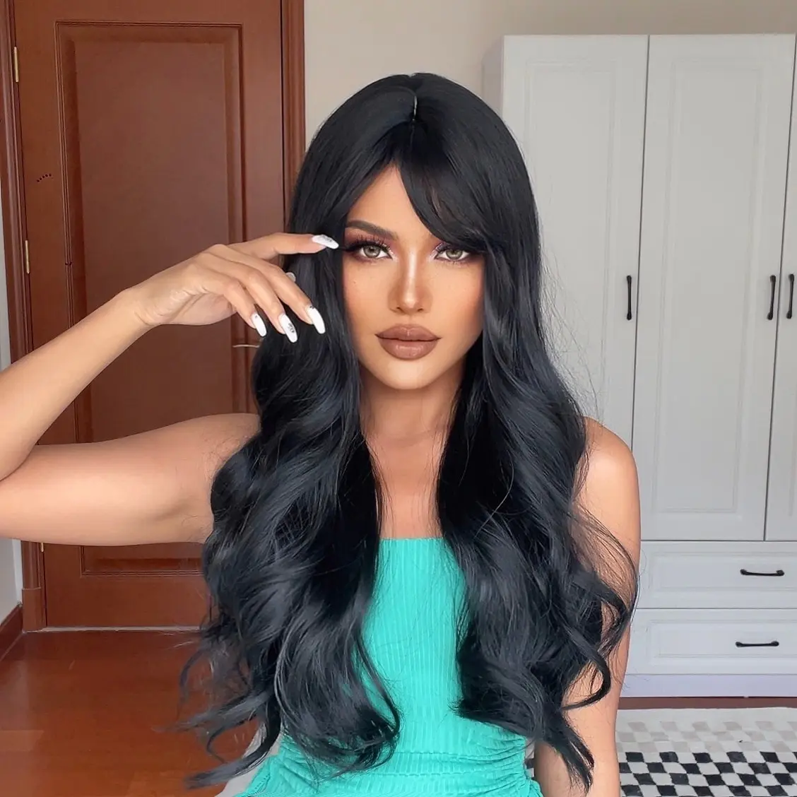 Long Black Wavy Synthetic Wigs with Bangs for Women Body Wave Wigs Cosplay Daily Natural Use Hair Heat Resistant