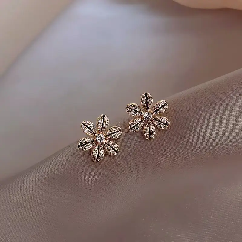 Exquisite Gold Color Frame Flower Stud Earrings  Elegant Shiny Rhinestone Tiny Earrings Women's Chic Party Daily Jewelry