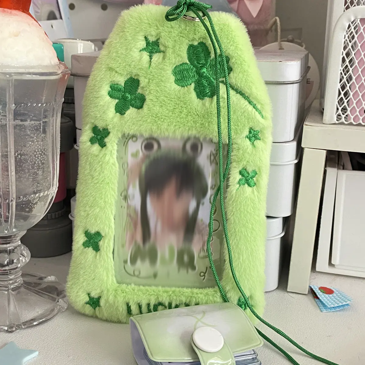 Four-leaf clover bow plush 3-inch card cover campus card bag pendant