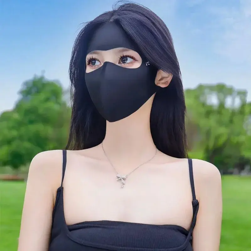 Fashion Ice Sense Facekini Sun Protection Mask Elastic Breathable Full Face Cover for Summer Outdoor Activities Portable Elastic