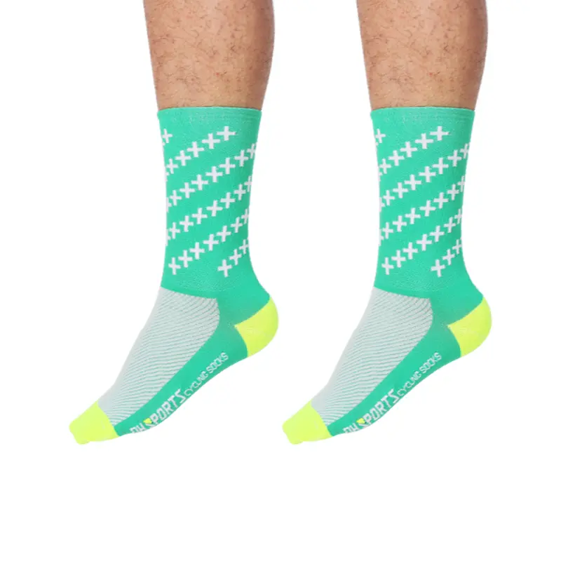 Dh New Cycling Socks Mid-Calf Sports Running Wear-Resistant Breathable Outdoor Hiking Socks