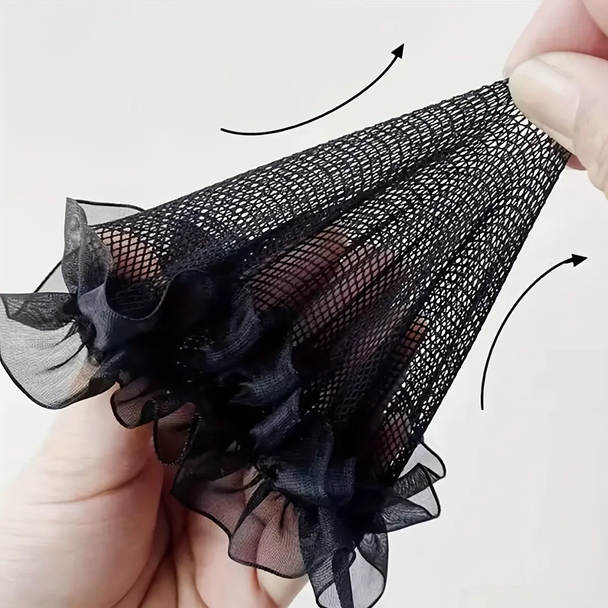 Invisible hair net hair bun hair clip hair cover for adults, flight attendants, nurses, ballerinas, and dancers, with a hair hai