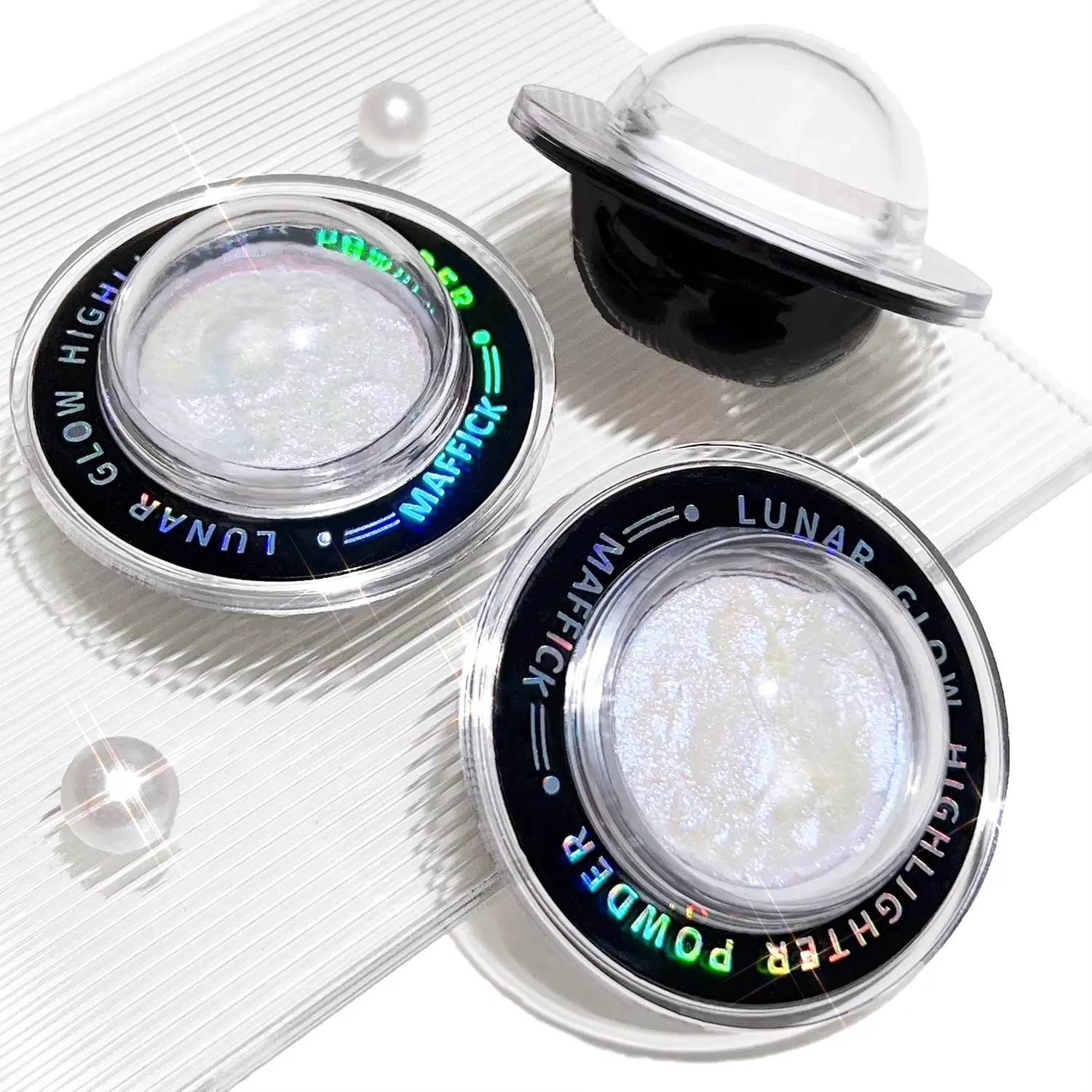 Three-color Planet Highlighter, Bursting With Pearl-like Shimmer, Waterproof Natural Everyday Highlighter Eyeshadow