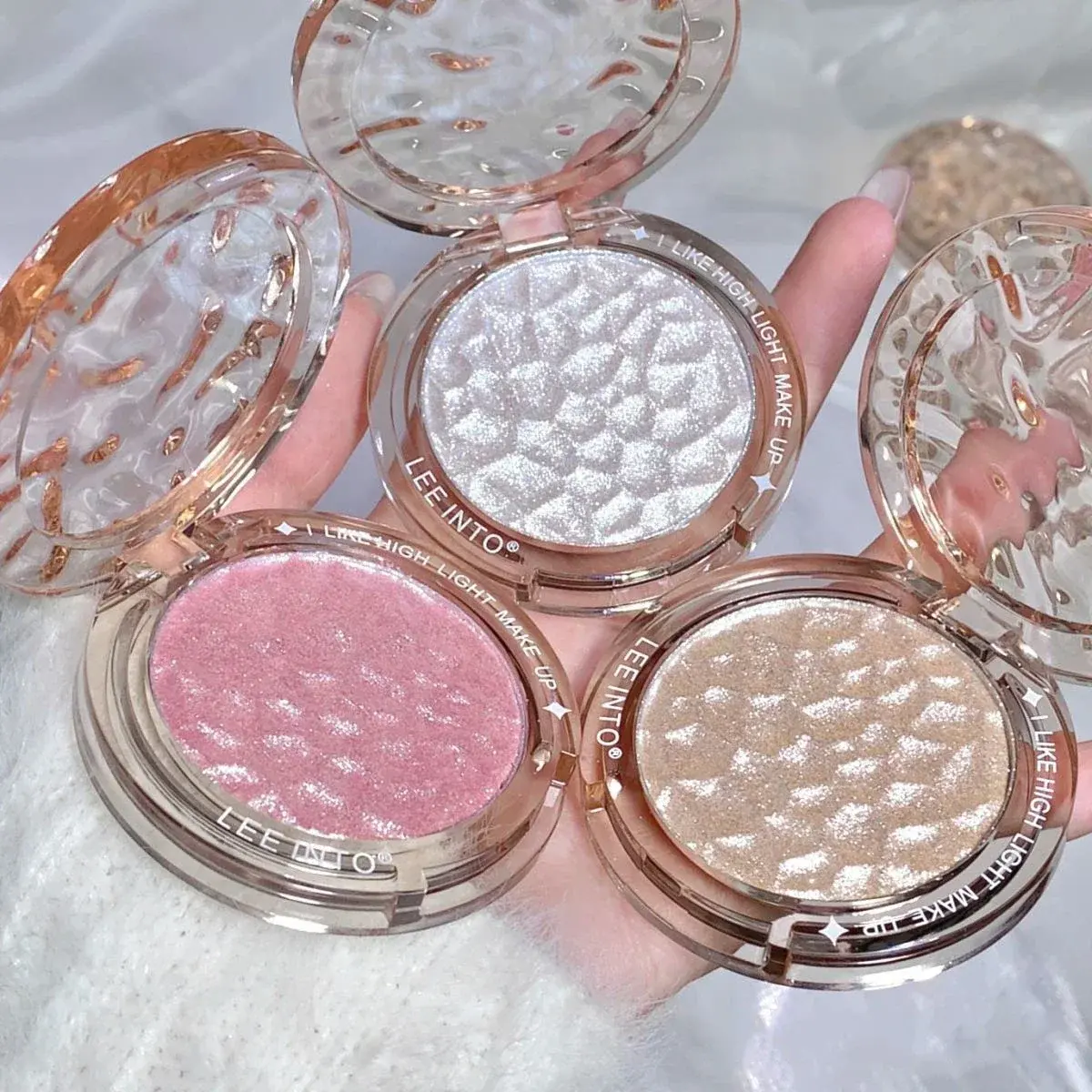 Crystal Highlighter Powder for Natural 3D Facial Makeup Multi-Use Highlighter Powder Waterproof Long-lasting Face Body Brighten