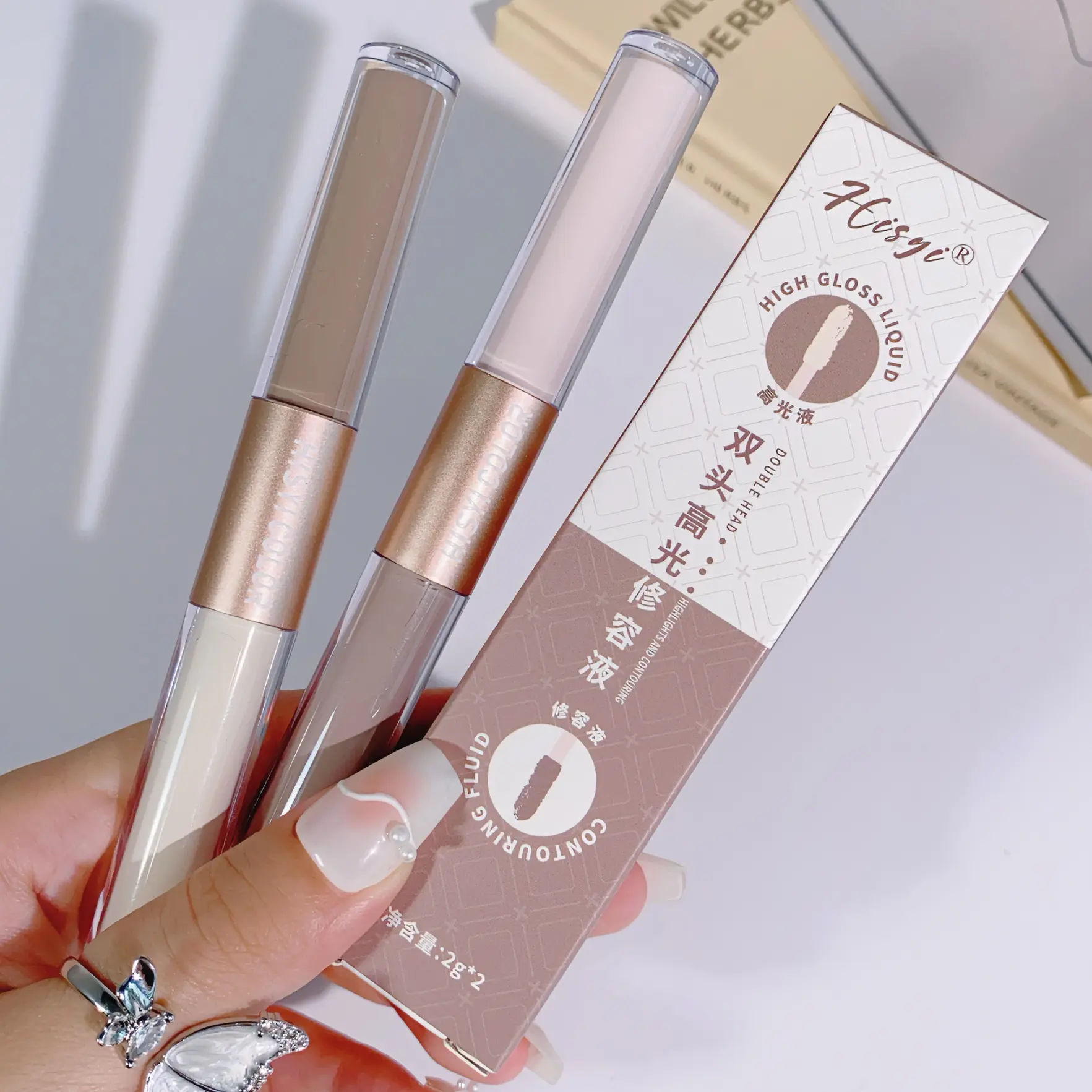 Dual-headed highlighter to cover facial blemishes, waterproof and sweat-proof, matte brightening, foundation concealer