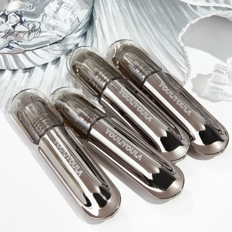 Glossy Non-Transfer Lip Gloss: Ultra-Hydrating Formula for Long-Lasting Moisture and Shine - Waterproof