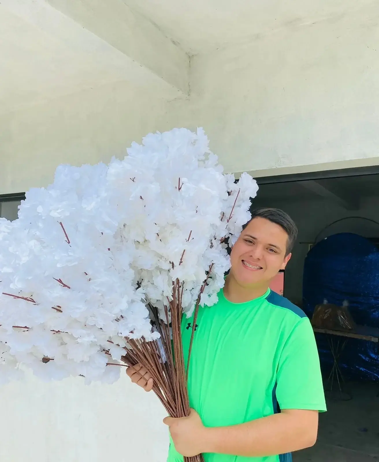 100-600 pcs 140-Heads Artificial Flowers Cherry Blossoms Wedding Arch Decorate Fake Flower Silk Hydrangea White Branch Home Deco