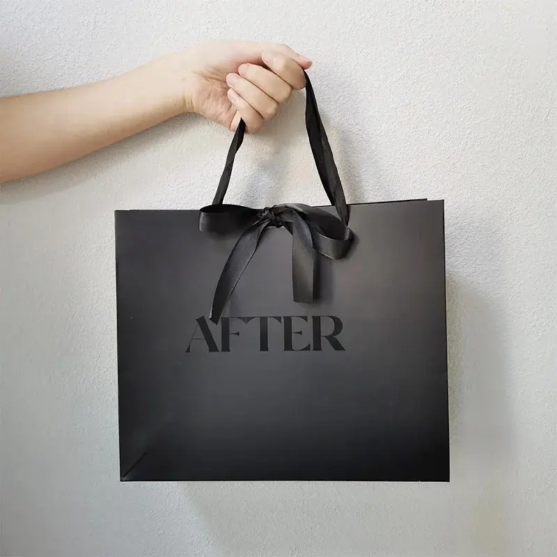Wholesale 500PCS/Lot Custom High Quality Designer Luxury Tote Paper Bags With UV Logo For Boutique Gift Shopping Packaging