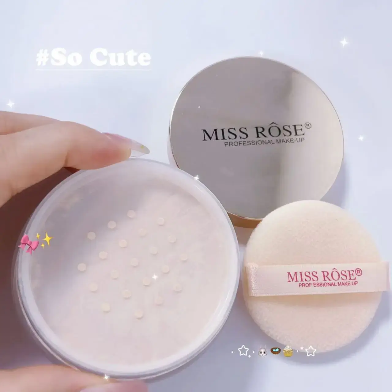 Translucent Waterproof Loose Setting Powder Natural Soft Oil Control Face Makeup Powder for Long-lasting Finish