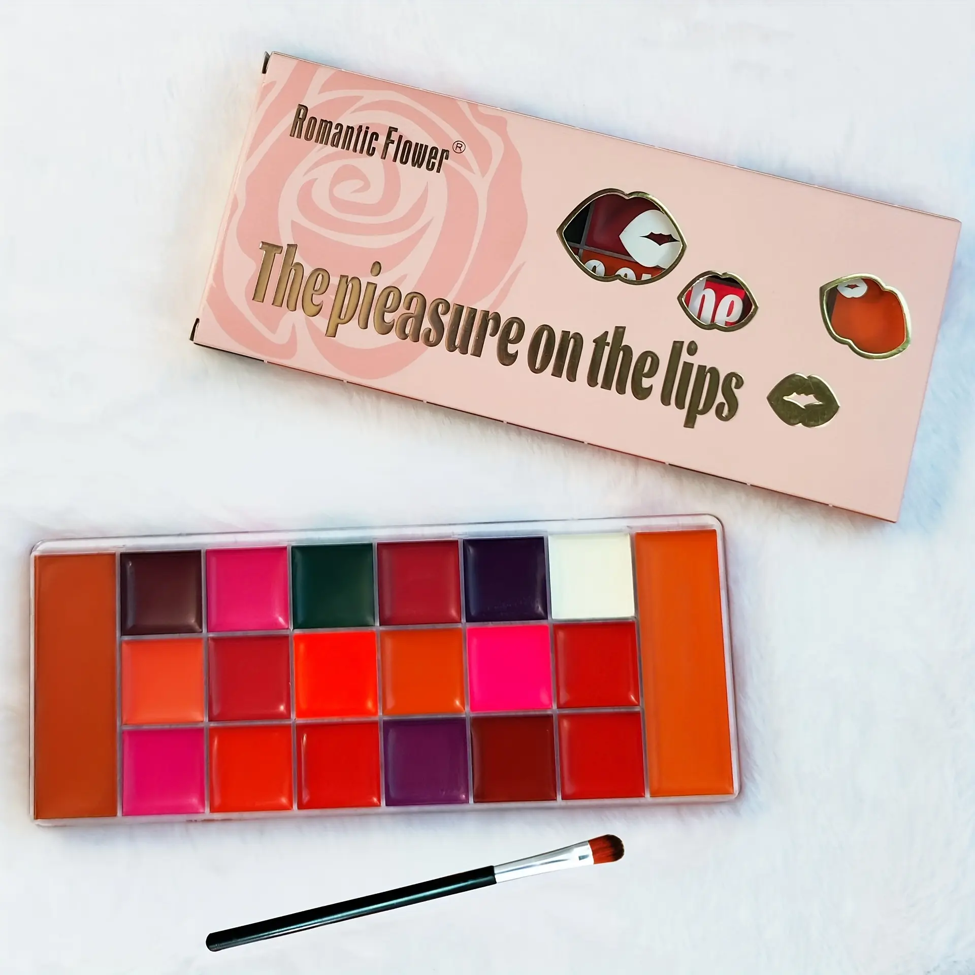 20-color Lip Gloss waterproof sweat proof blush eyeshadow All-in-one makeup tray Matte Makeup