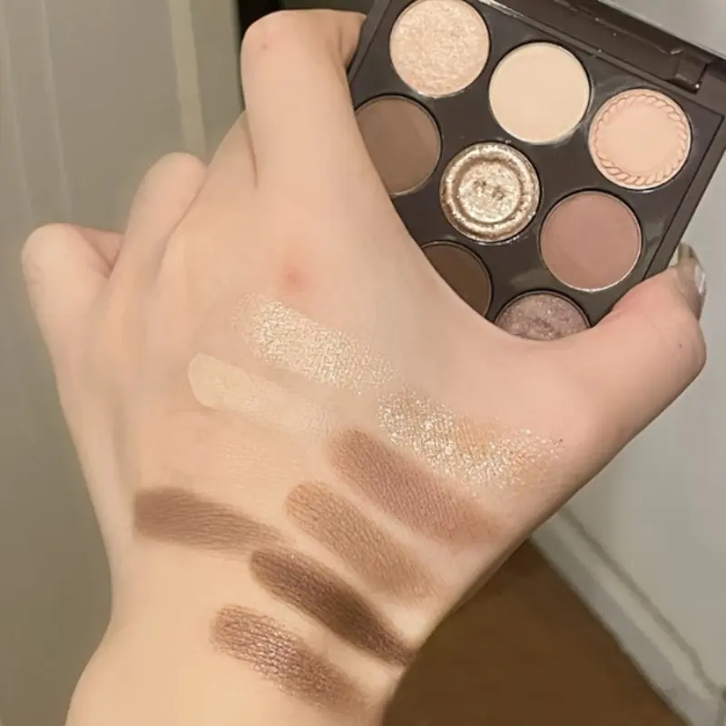 9-Color Eyeshadow Palette Earth Tones Brown Shimmer Matte Finishes Long-Lasting Pearl Dust for Daily Korean Makeup Look