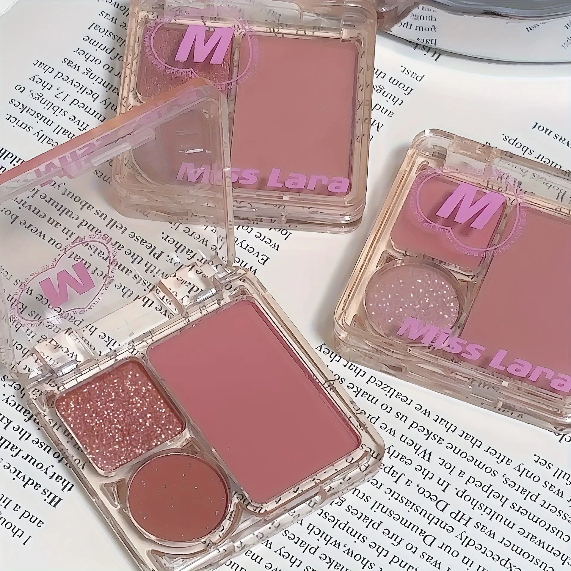3-Color Blush&Eyeshadow Palette Compact & Pigmented Long-Lasting No Smudge No Fade Contour&Highlight Travel-Friendly Makeup Kit