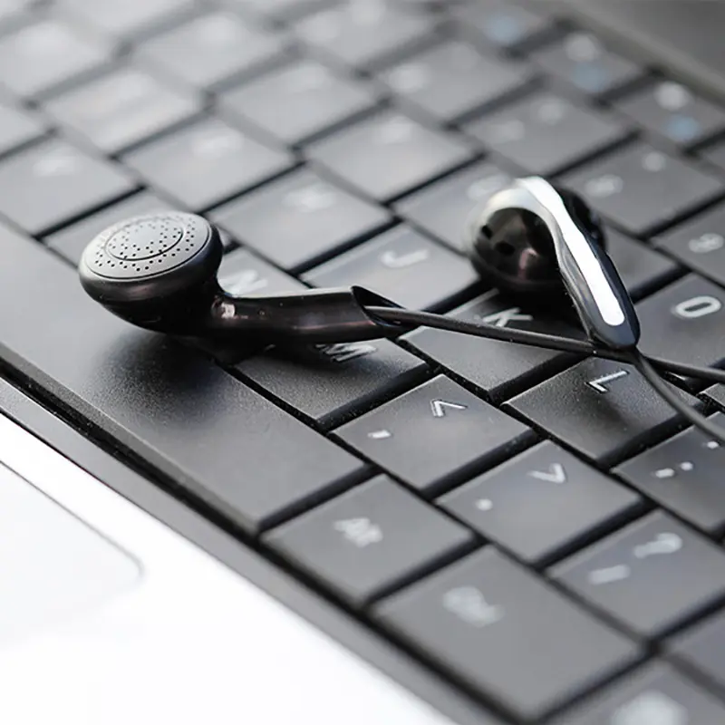 Original SHE3800 Earphones Stereo Bass Flat-head In-ear Headset For MP3 Philips Huawei Smart Phone