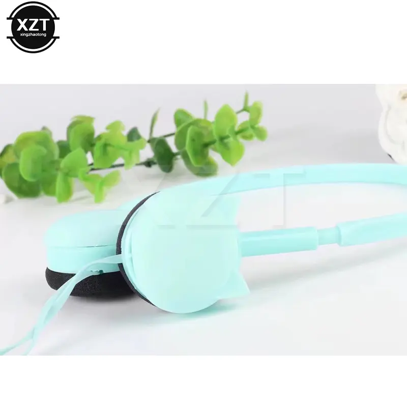 3.5mm Cute Cat Colored Stereo Wired Headphones Headset Earphones for Samsung Xiaomi mp3 Kids Student Birthday Gifts Retail box