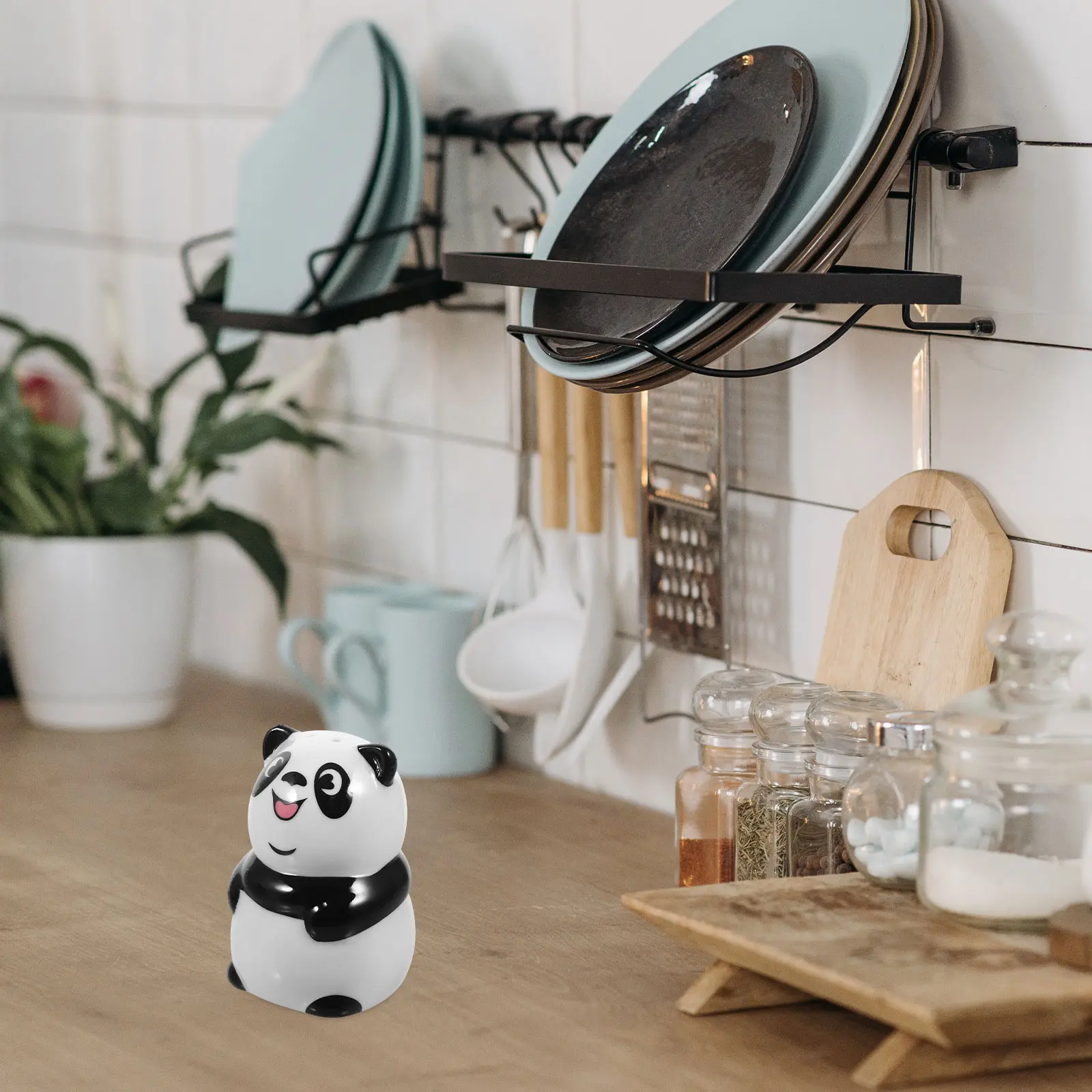 Spice Jar Toothpick Holder Cute Ceramic Empty Small Funny Dispenser Cartoon Kitchen Dining Tableware Restaurant Accessories