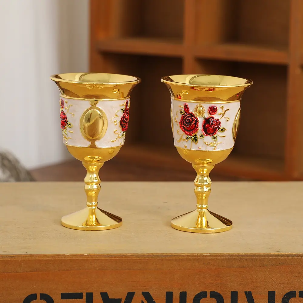 2 Pcs Retro Goblet Cup Zinc Alloy Vintage Embossed Castle Cup Creative Metal Mini Drinking Vessel for Home