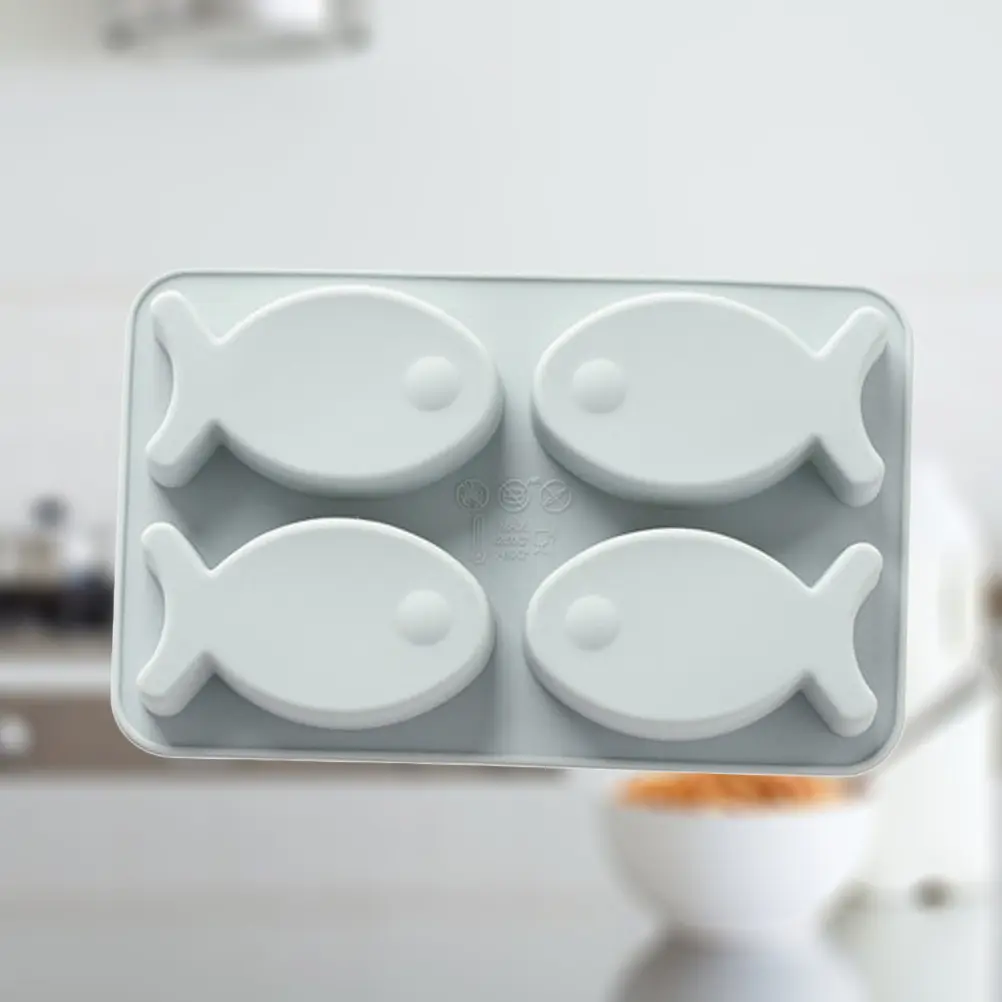 4 Grids Ice Tray Mold Chocolate Baking Molds for Cakes Cupcake Cube Trays Cute Kitchen Accessories Fish
