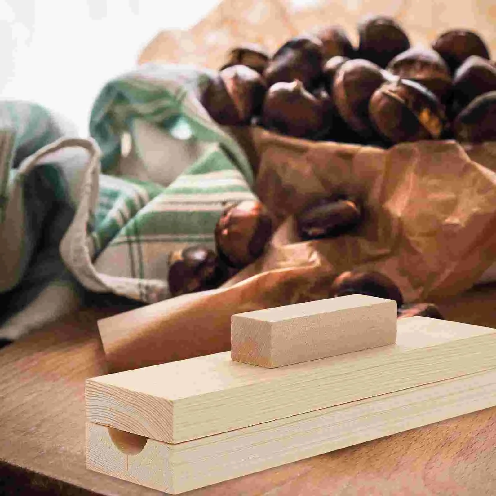 Chestnut Opener Tool Walnut Pecan Shell Peeling Machine Kitchen Gadgets Fruit Vegetable Tools Chestnut Clip Shucker
