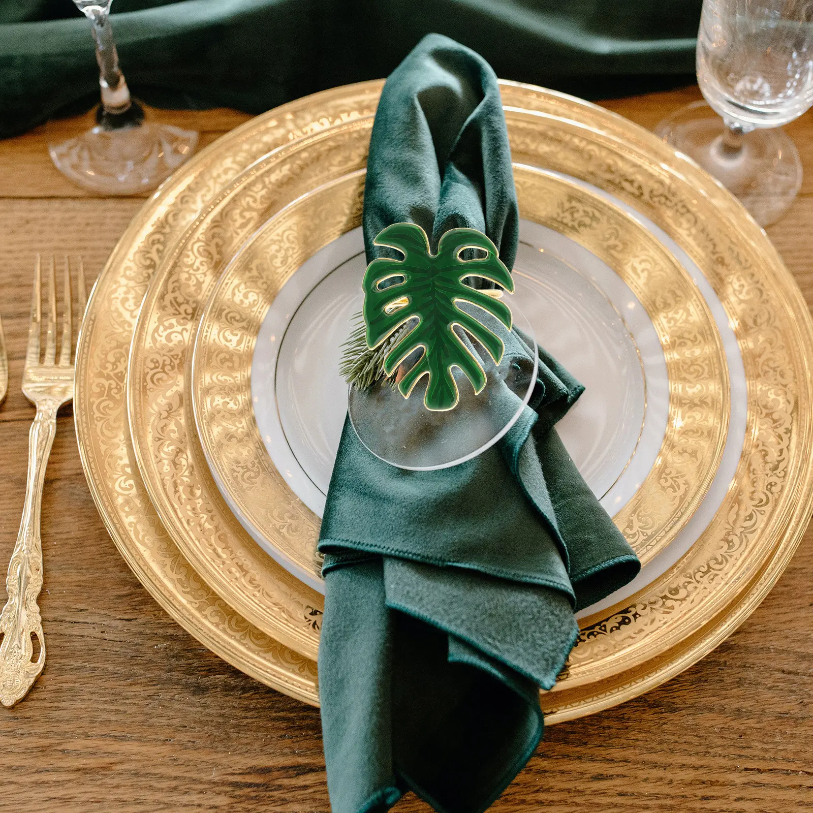 4pcs Green Turtle Leaf Napkin Rings Realistic Design for Banquet Wedding Party Metal Table Decoration Kitchen Bar Accessories